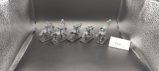 (5) Marauder Horsemen Warriors of Chaos Warhammer Fantasy Miniatures -2058-