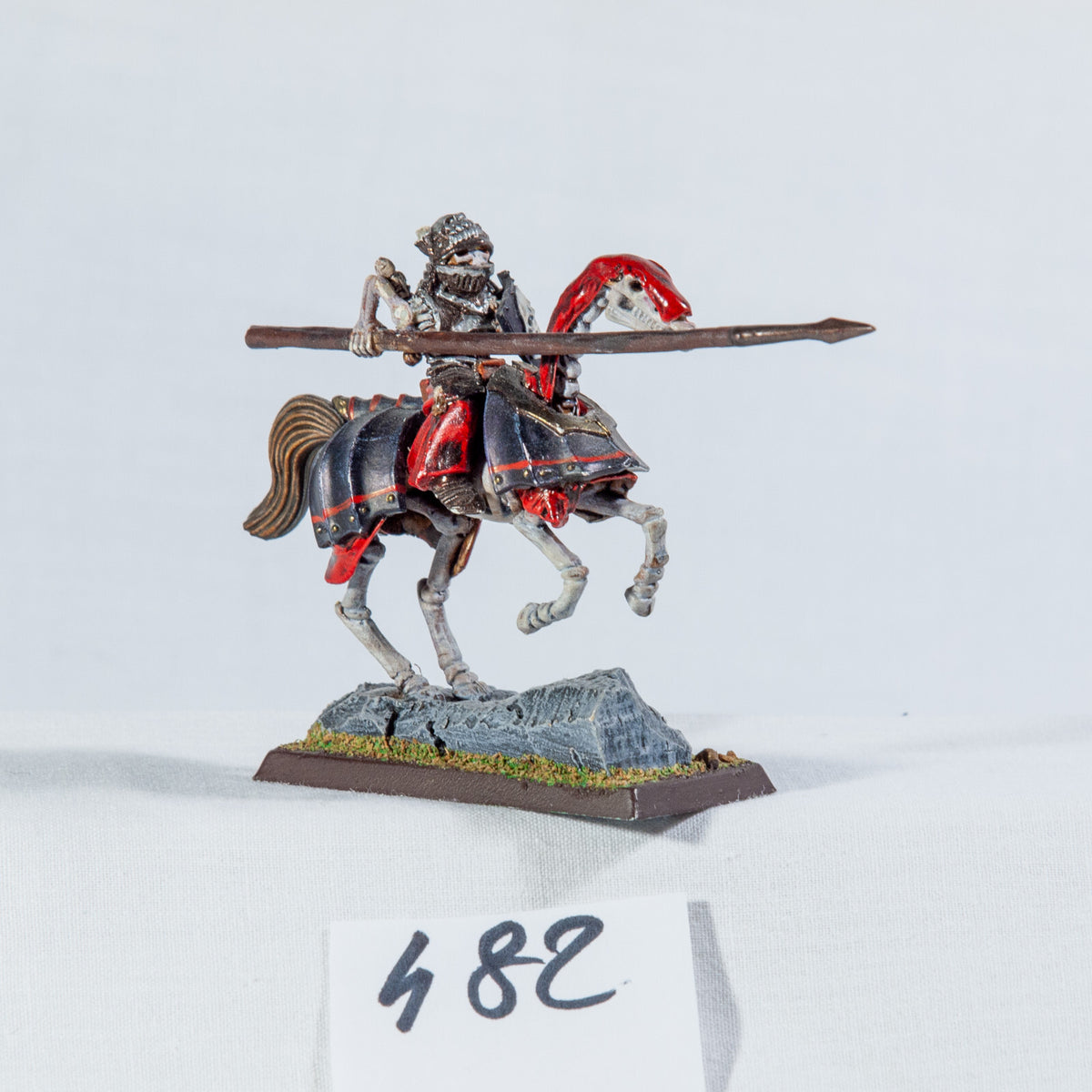 (1) Mounted Wight Vampire Counts Warhammer Fantasy Miniatures -1897-