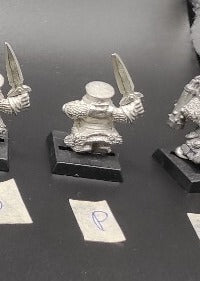 (1) Long Beards Dwarfs Warhammer Fantasy Miniatures -1092-