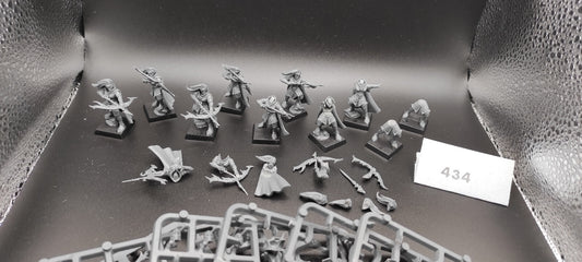 (10) Sisters of Avelorn High Elves Warhammer Fantasy Miniatures -2334-