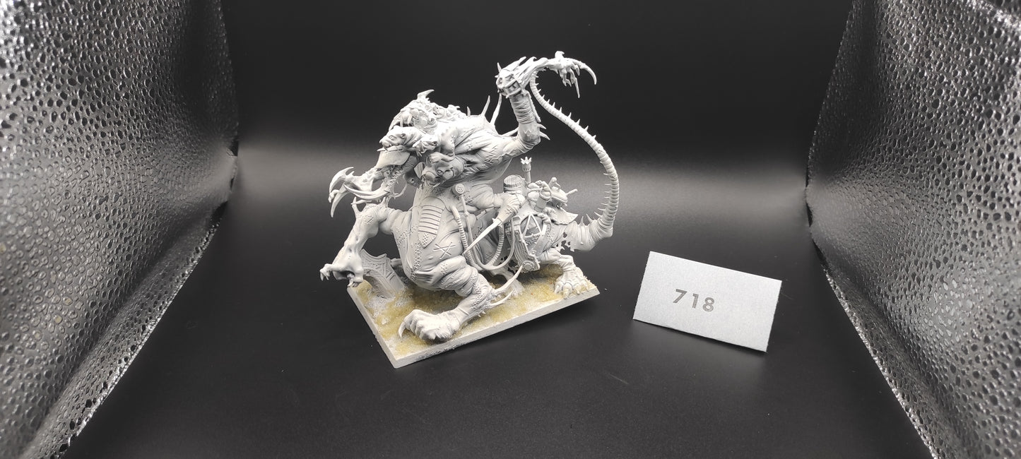 Abomination Skaven Warhammer Fantasy Miniatures -718-