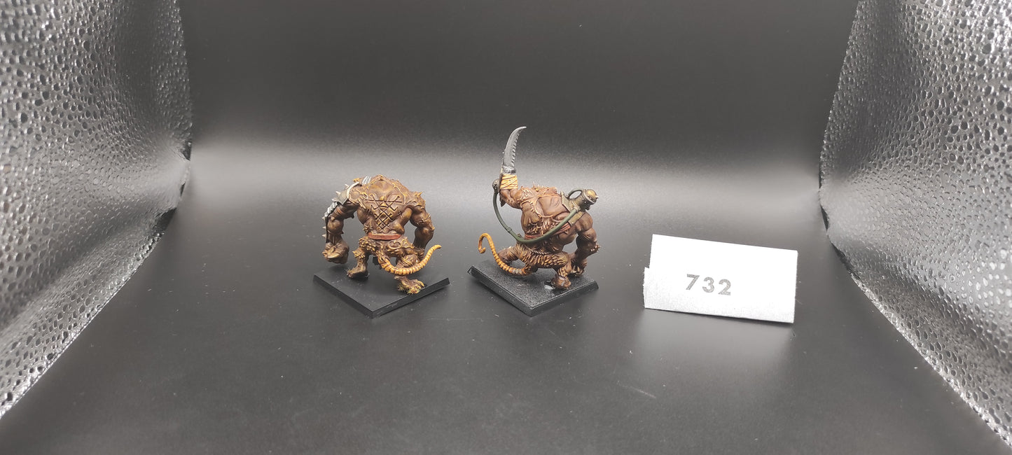 (2) Rat Ogre Skaven Warhammer Fantasy Miniatures -732-