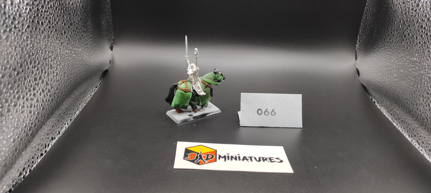 (1) Bretonnia Damsel of the Lady on Warhorse Metal Warhammer Fantasy Miniatures -066-