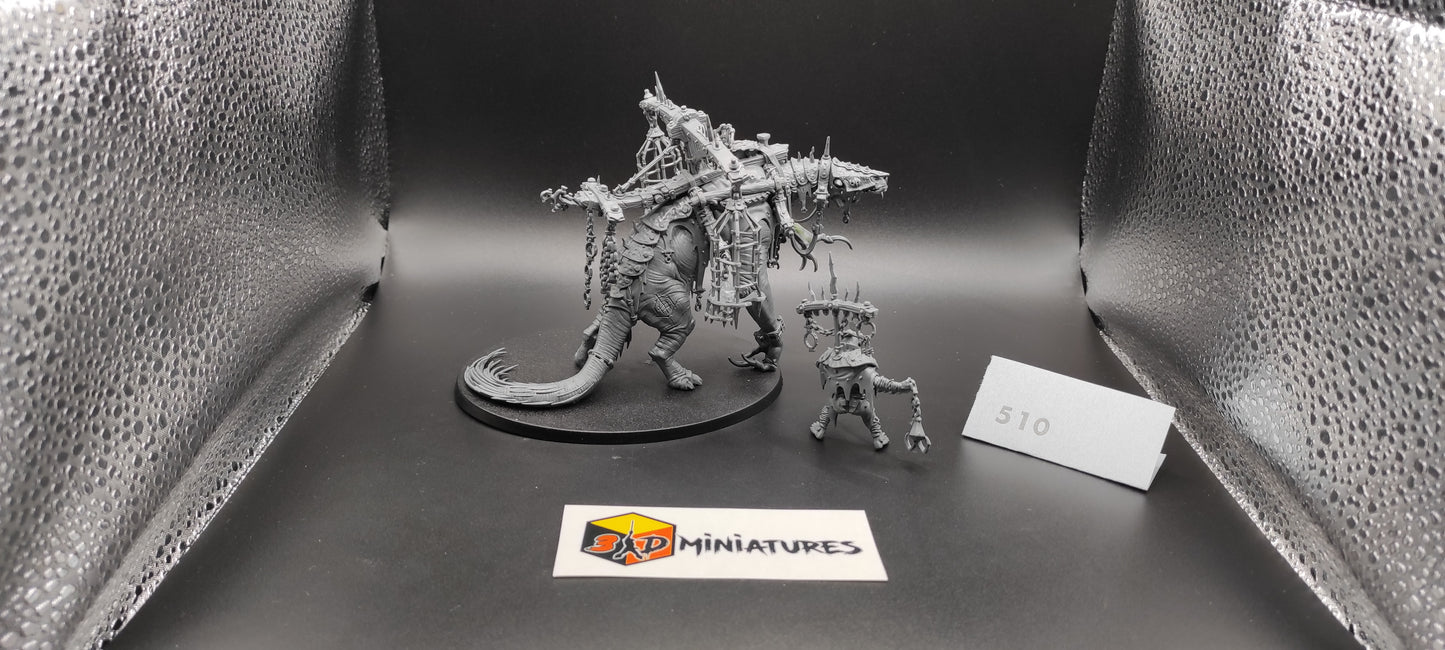 (1) Snatchaboss on Sludgeraker Beast Orruk Warclans Warhammer Fantasy AoS Miniatures -510-)