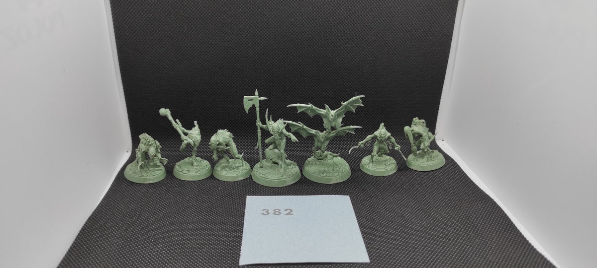 (7) Vampire Counts Flesheater Court Beastgrave Grimwatch Flesh-Eater Courts Warhammer Age of Sigmar Miniatures -1688-