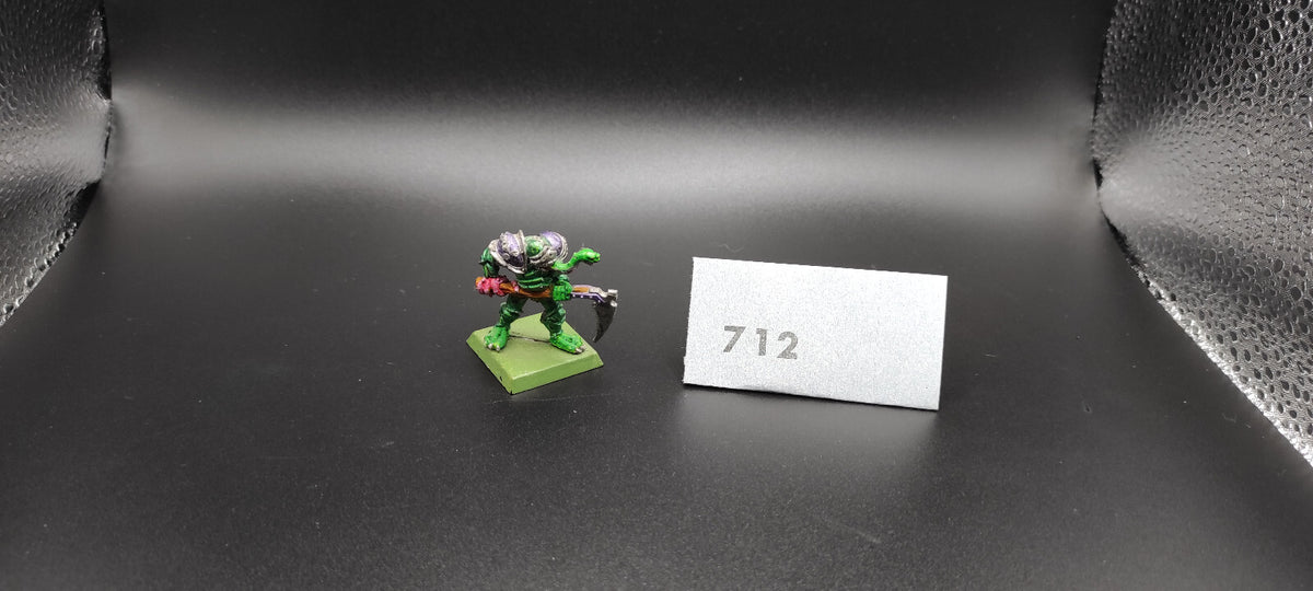 (1) Chaos Warrior Classic Warhammer Fantasy Miniatures -1531-