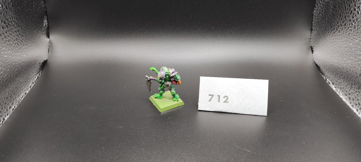 (1) Chaos Warrior Classic Warhammer Fantasy Miniatures -1531-