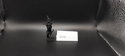 (1) Wood Elf Mage Wood Elves Warhammer Fantasy Miniatures -2377-