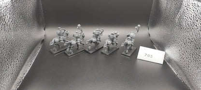 (5) Marauder Horsemen Warriors of Chaos Warhammer Fantasy Miniatures -2058-