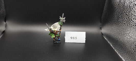 (1) Wood Elves Standard Bearer Warhammer Fantasy Miniatures -2379-
