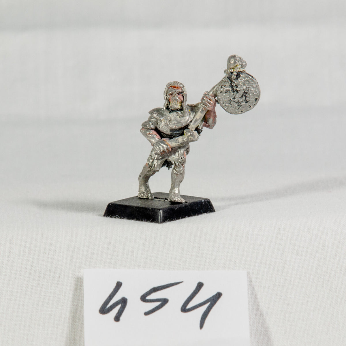 (1) Zombie Musician Vampire Counts Warhammer Fantasy Miniatures -1880-