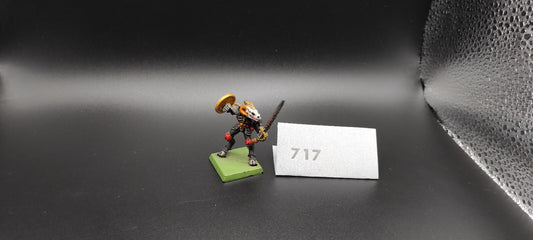 (1) Chaos Warrior Classic Warhammer Fantasy Miniatures -1536-