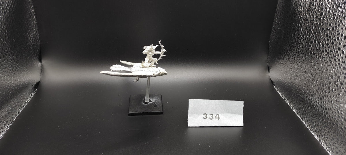 (1) Warhawk Rider Wood Elves Warhammer Fantasy Miniatures -2381-