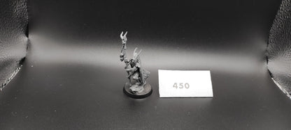 (1) Beastmen Shaman Warhammer Fantasy Miniatures -2438-