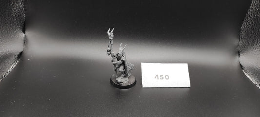 (1) Beastmen Shaman Warhammer Fantasy Miniatures -2438-
