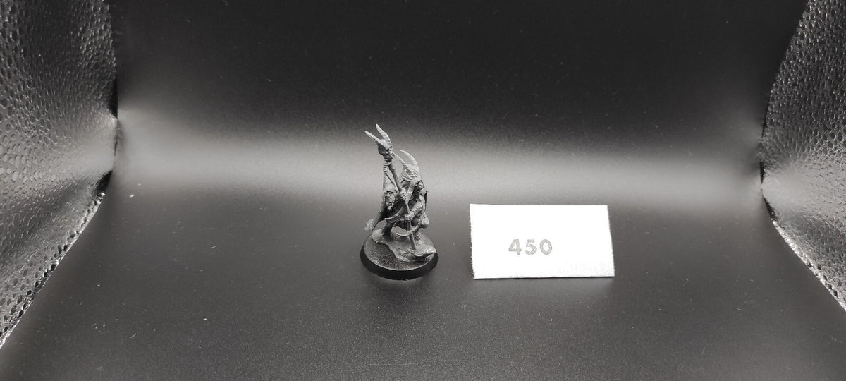 (1) Beastmen Shaman Warhammer Fantasy Miniatures -2438-