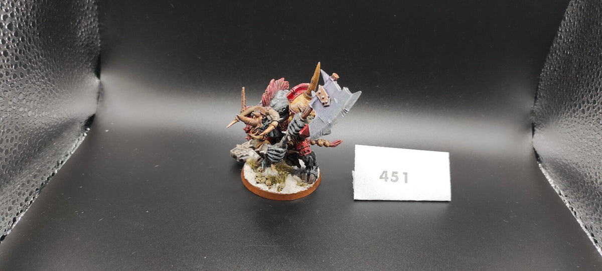 (1) Doombull Minotaur Finecast Beastmen Warhammer Fantasy Miniatures -2439-