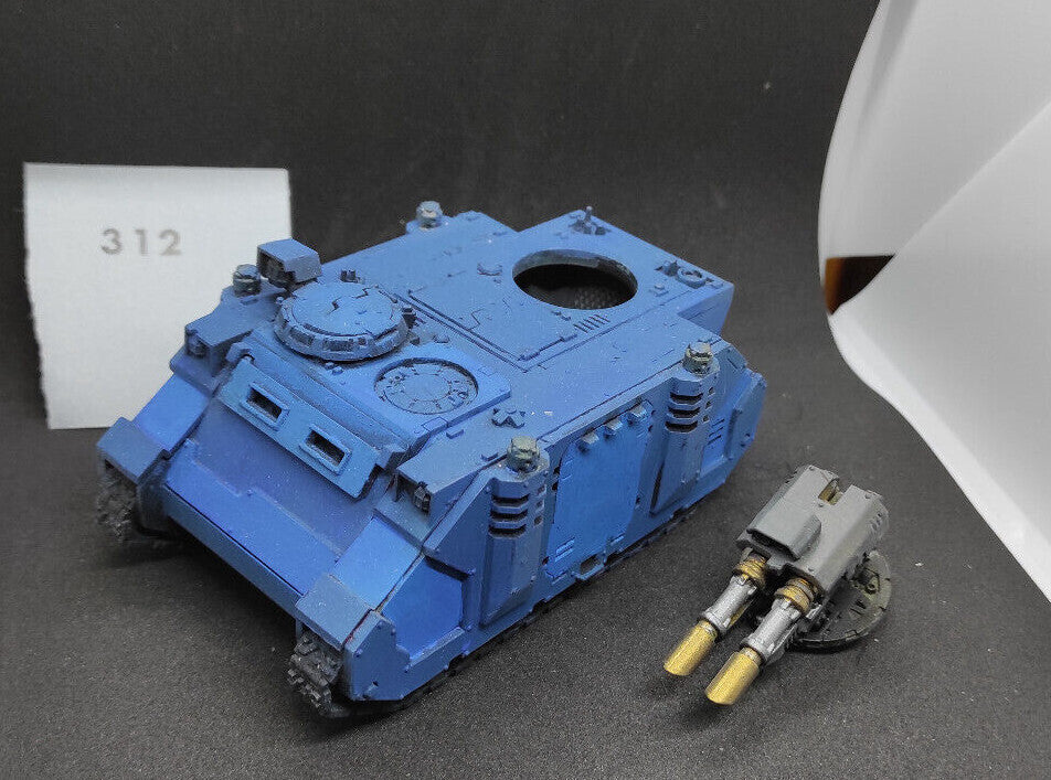 (1) Razorback Ultramarines Space Marines Warhammer 40k -2244-