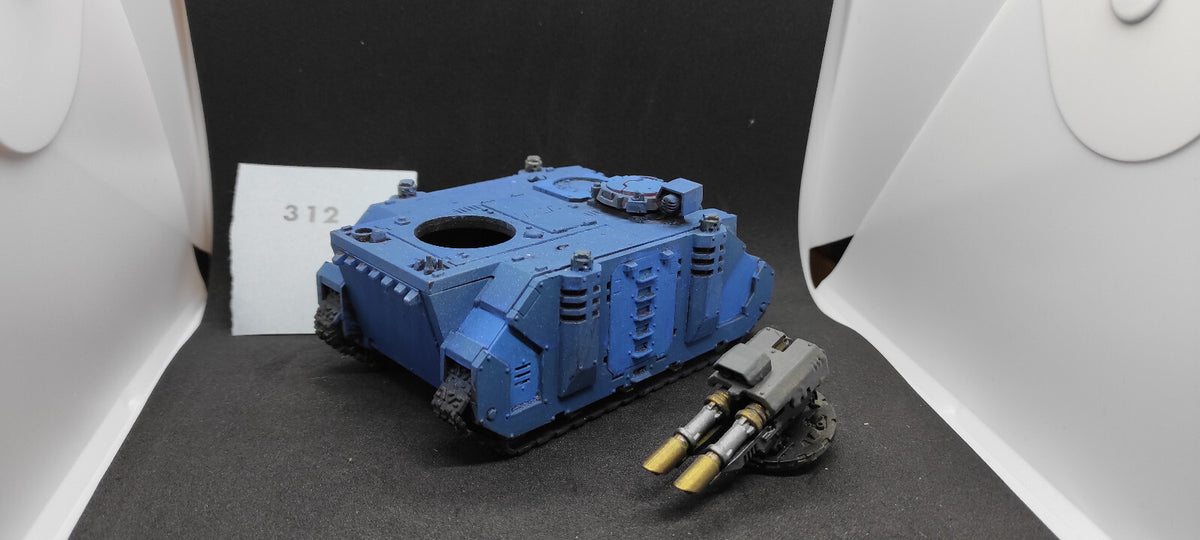(1) Razorback Ultramarines Space Marines Warhammer 40k -2244-