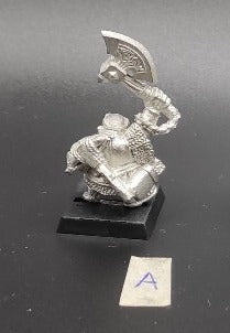 (1) Bugman's Ranger Champion Dwarfs Warhammer Fantasy Miniatures -1062-