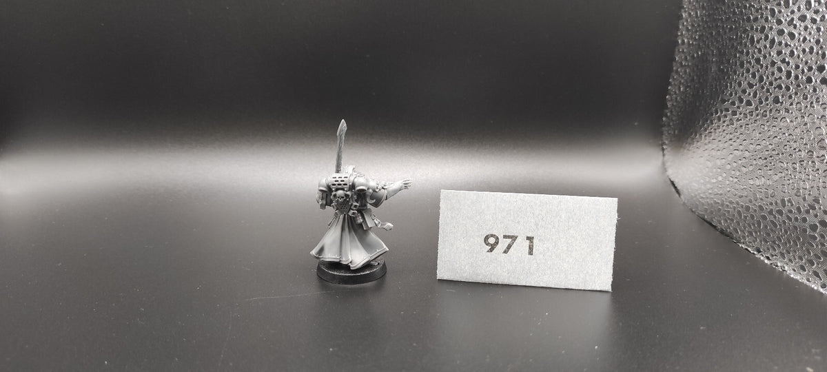 (1) Dark Vengeance Librarian Dark Angels Space Marines Warhammer 40k -1967-