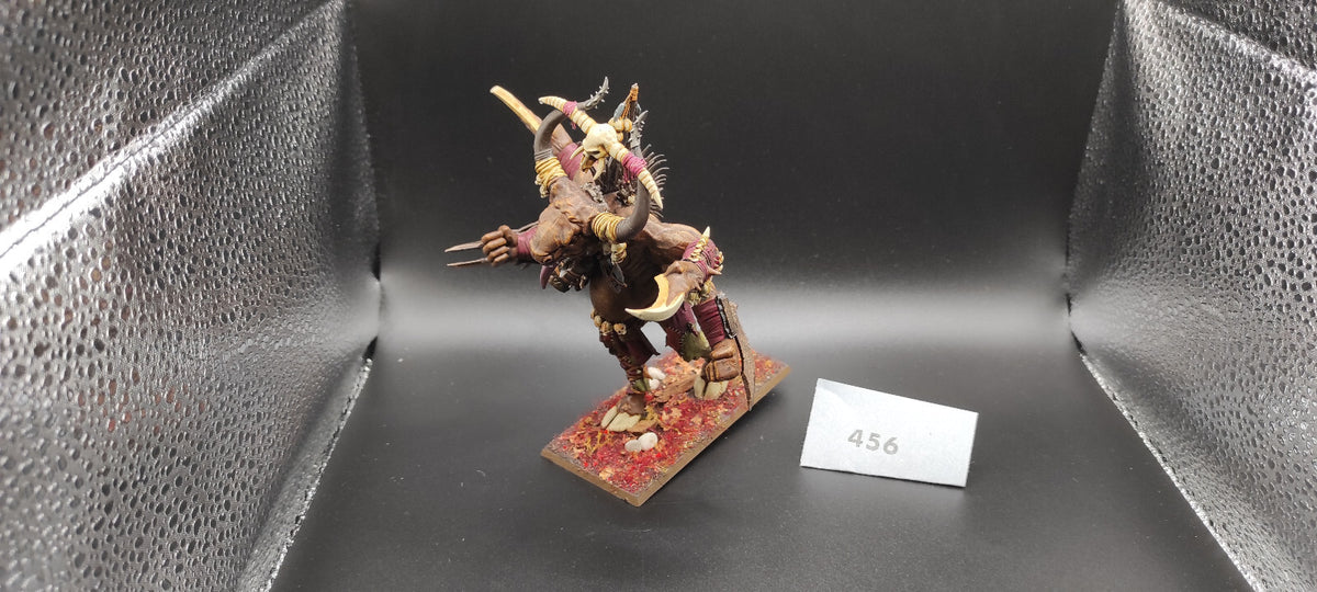 (1) Ghorgon Giant Beastmen Warhammer Fantasy Miniatures -2441-