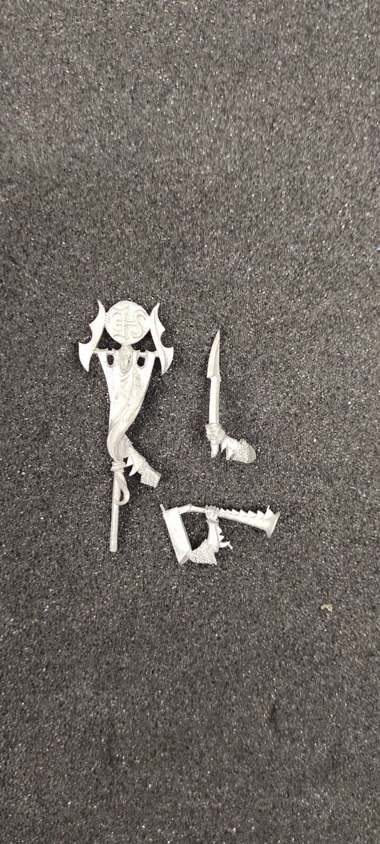 Metal Spare Parts Standard Champion CMD Dark Elves Warhammer Fantasy Miniatures -2043-