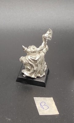 (1) Norse Dwarf Warhammer Fantasy Miniatures -1066-