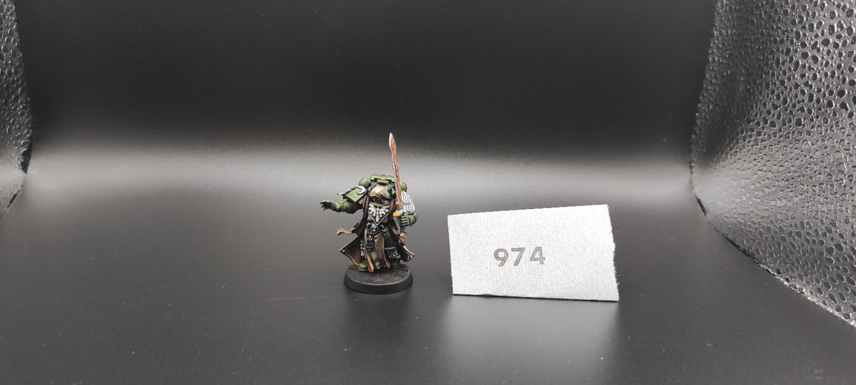 (1) Dark Vengeance Librarian Dark Angels Space Marines Warhammer 40k -1970-