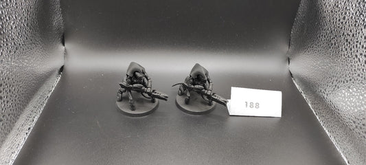 (2) Hive Guard PLASTIC Tyranids Warhammer 40k -1804-