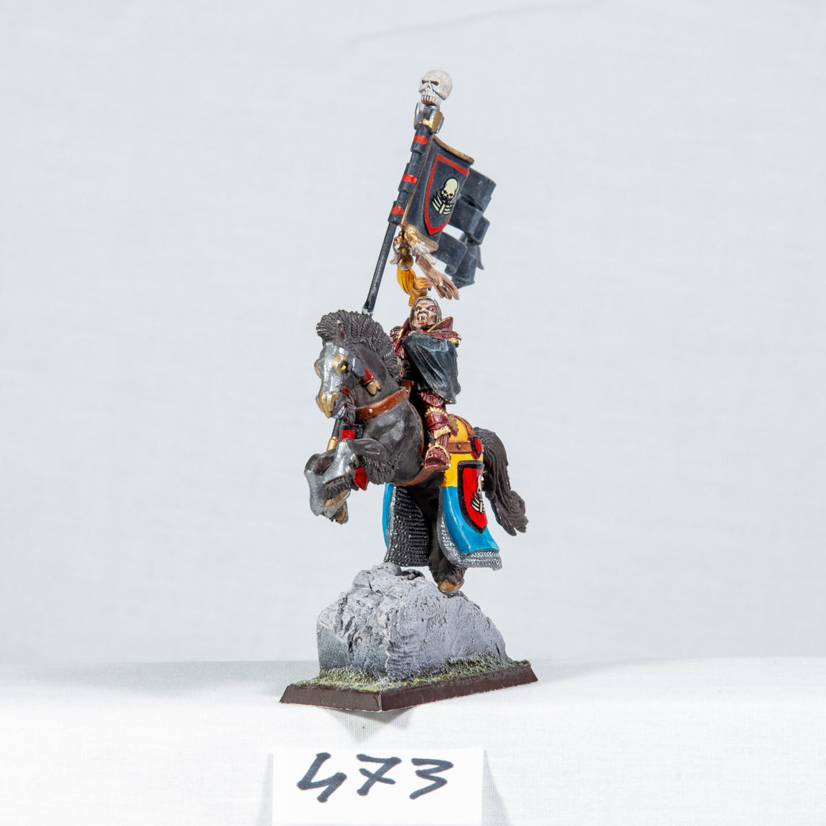(1) Vampire Battle Standard Vampire Counts Warhammer Fantasy Miniatures -1889-