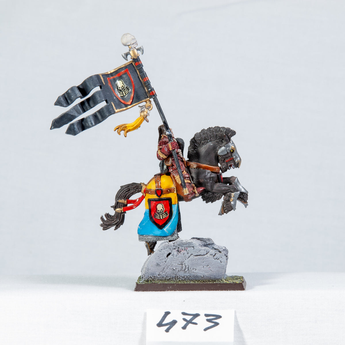 (1) Vampire Battle Standard Vampire Counts Warhammer Fantasy Miniatures -1889-