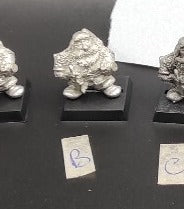 (1) Imperial Dwarf Warhammer Fantasy Miniatures -1068-