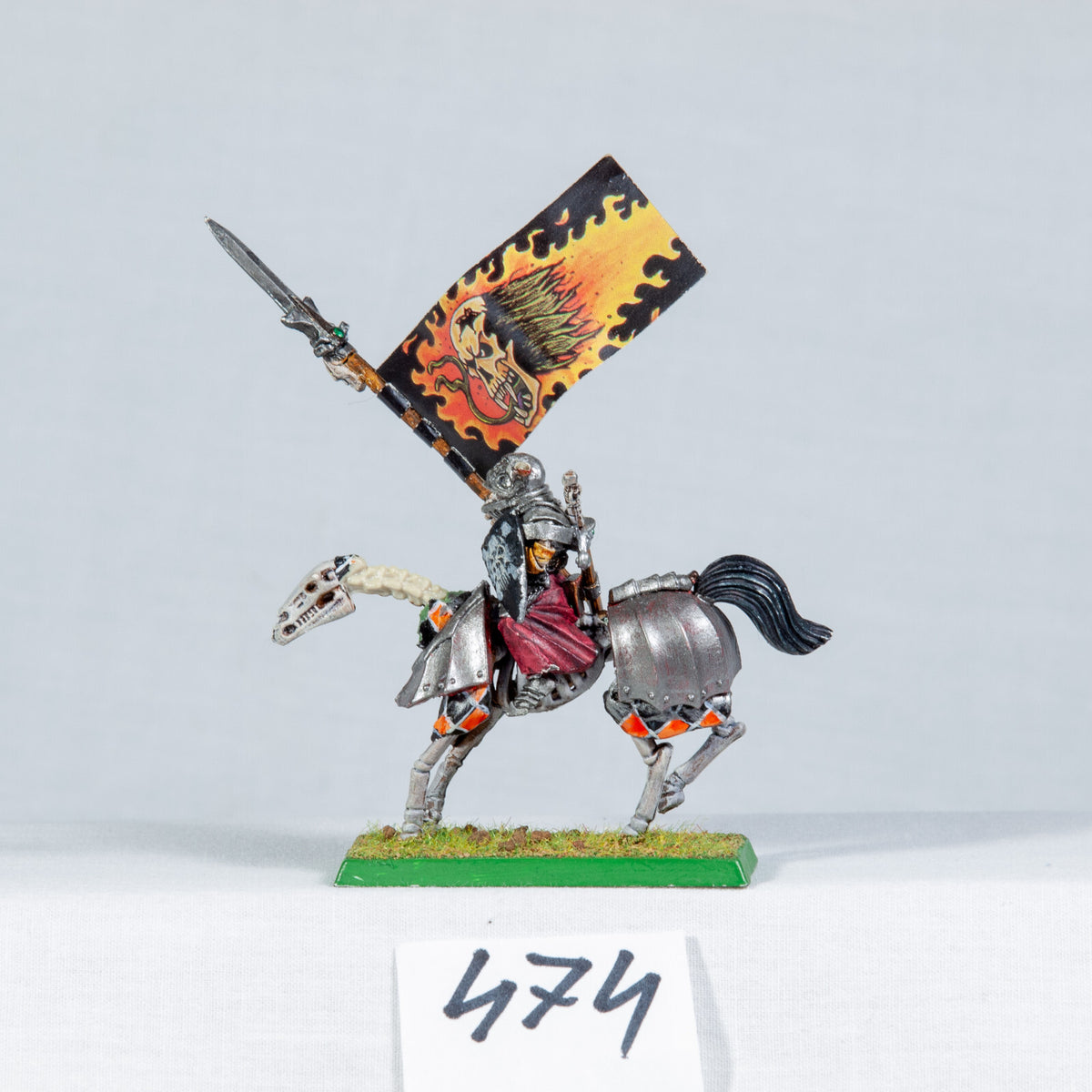 (1) Mounted Wight Vampire Counts Warhammer Fantasy Miniatures -1890-