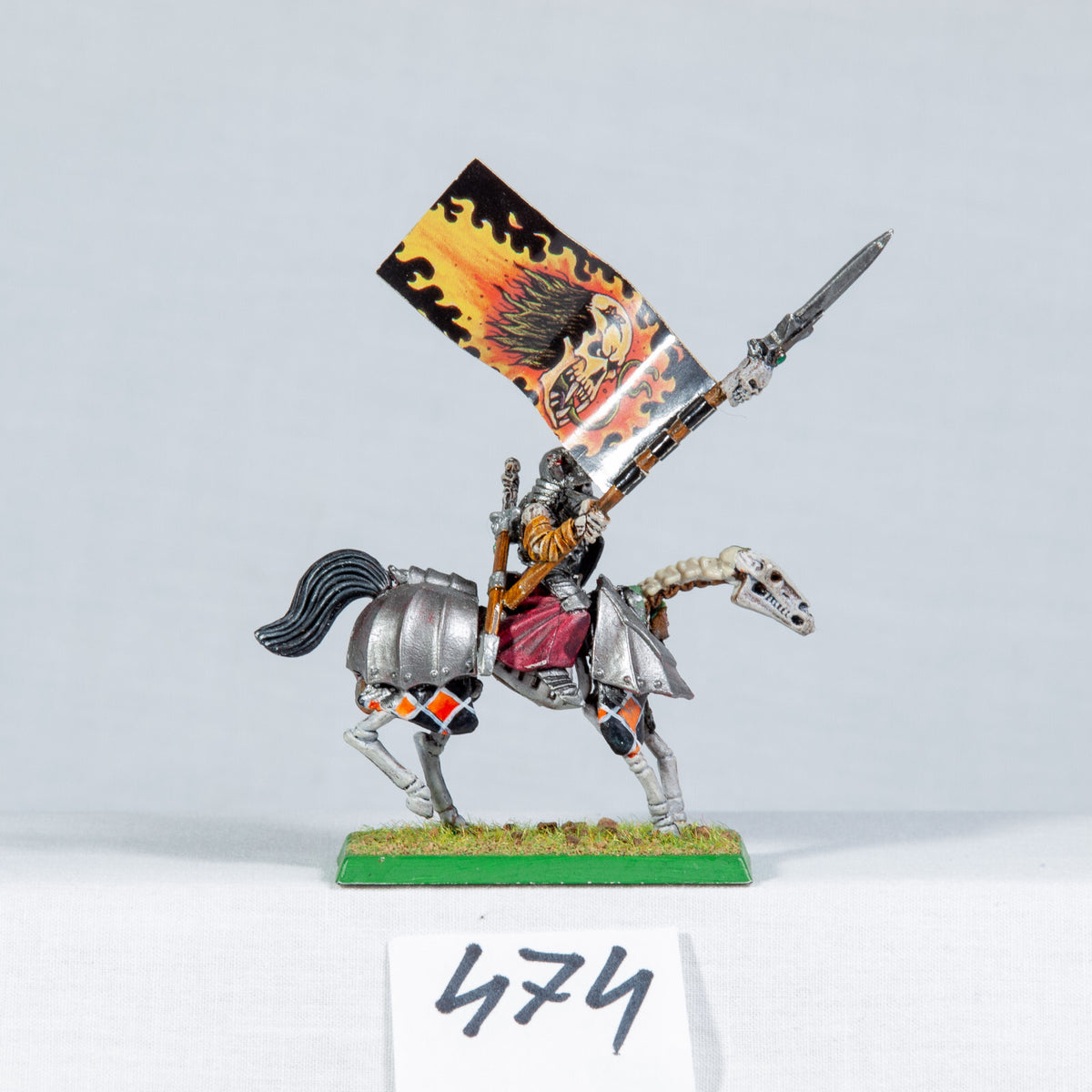 (1) Mounted Wight Vampire Counts Warhammer Fantasy Miniatures -1890-
