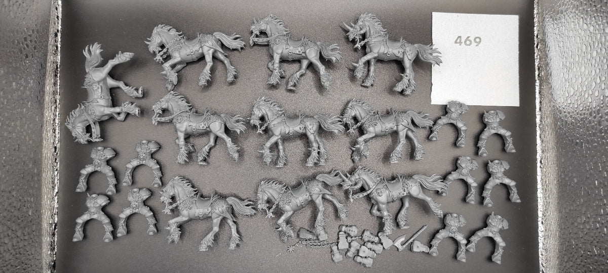 (10) Chaos Marauder Horsemen Warriors of Chaos Warhammer Fantasy Miniatures -2445-