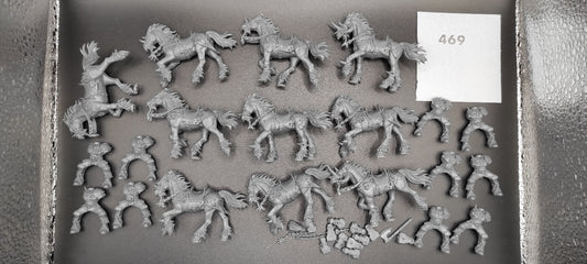 (10) Chaos Marauder Horsemen Warriors of Chaos Warhammer Fantasy Miniatures -2445-