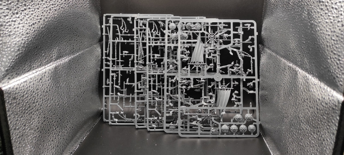 (10) Chaos Marauder Horsemen Warriors of Chaos Warhammer Fantasy Miniatures -2445-