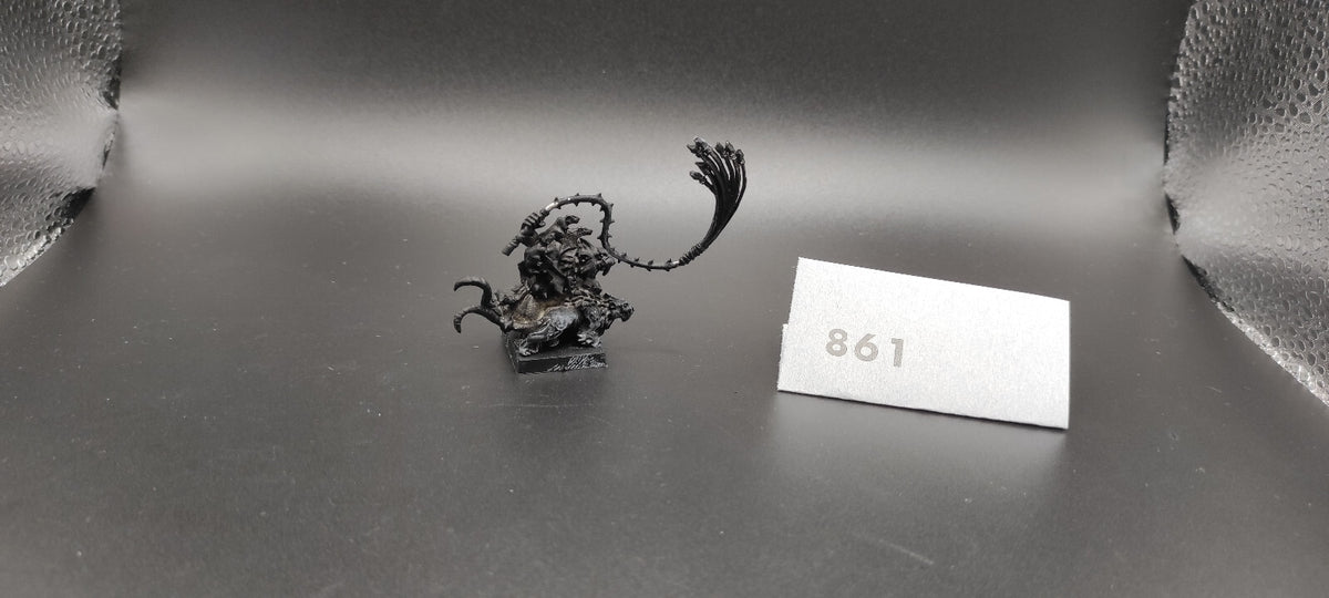 (1) Packmaster Skweel Gnawtooth METAL Skaven Warhammer Fantasy Miniatures -1356-