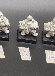 (1) Imperial Dwarf Warhammer Fantasy Miniatures -1073-