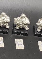 (1) Imperial Dwarf Warhammer Fantasy Miniatures -1074-