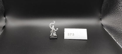 (1) Skink Chief Hero METAL Lizardmen Warhammer Fantasy Miniatures -1028-