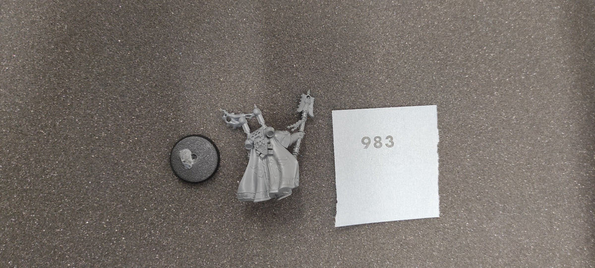 (1) Dark Vengeance Chaplain (Converted) Dark Angels Space Marines Warhammer 40k -1978-