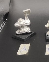 (1) Long Beards Dwarfs Warhammer Fantasy Miniatures -1077-