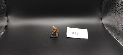 (1) Skink Chief Hero METAL Lizardmen Warhammer Fantasy Miniatures -1029-