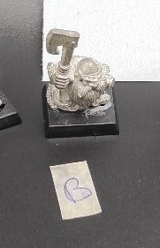 (1) Long Beards Dwarfs Warhammer Fantasy Miniatures -1078-