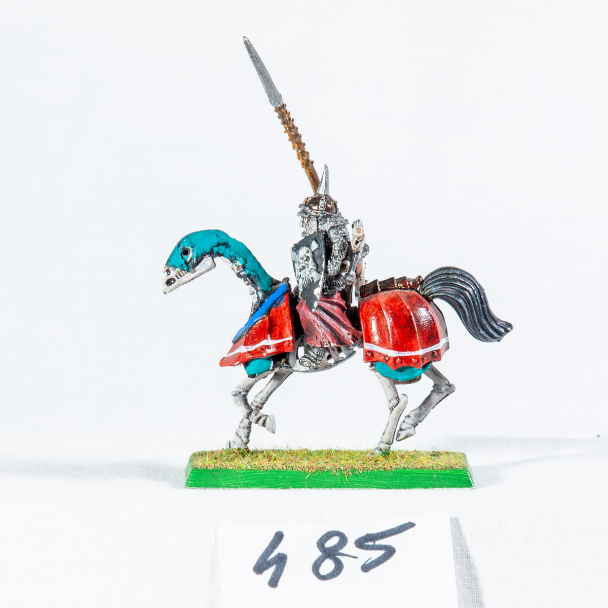 (1) Mounted Wight Vampire Counts Warhammer Fantasy Miniatures -1900-