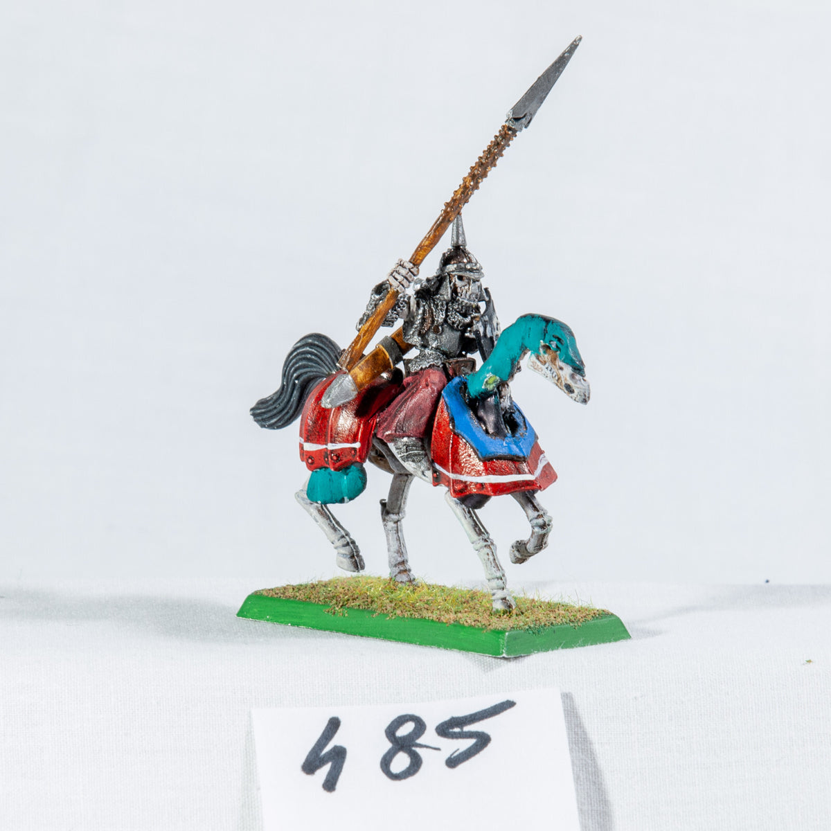 (1) Mounted Wight Vampire Counts Warhammer Fantasy Miniatures -1900-