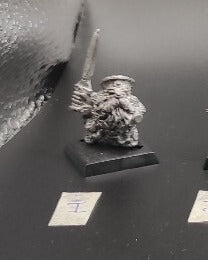 (1) Long Beards Dwarfs Warhammer Fantasy Miniatures -1085-