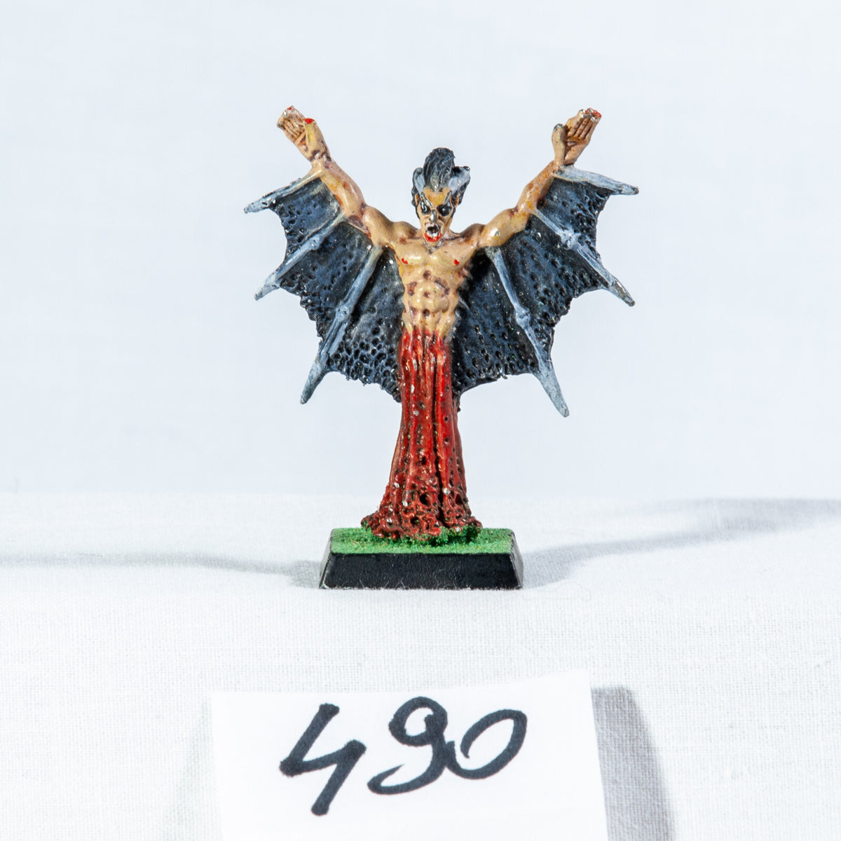 (1) Night Horrors Vampire OOP Vampire Counts Warhammer Fantasy Miniatures -1908-
